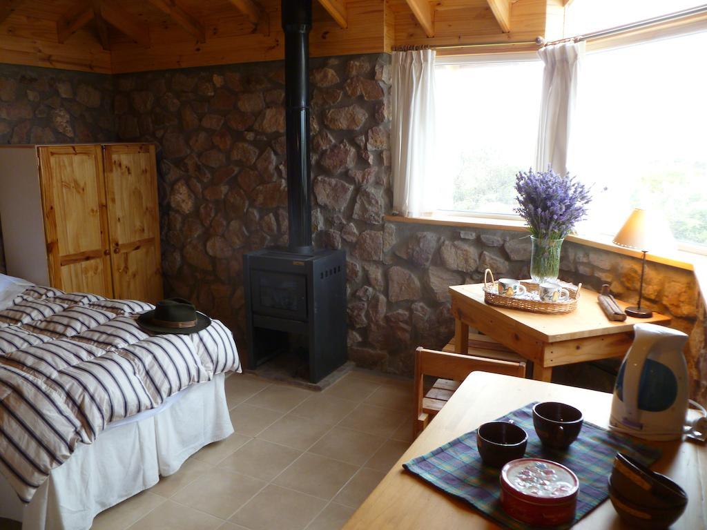La Calandria B&B - Destilería de Lavandas Puerto Madryn Habitación foto